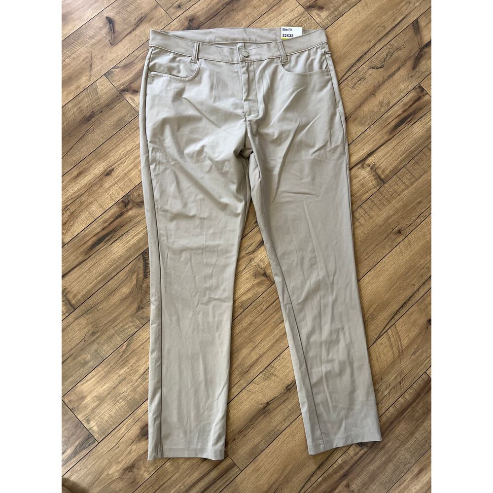 NWT Old Navy men’s beige pants slim fit 32x32 performance